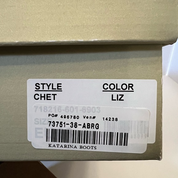 Brand new with tags, burgundy Katarina Boots - Picture 7 of 9
